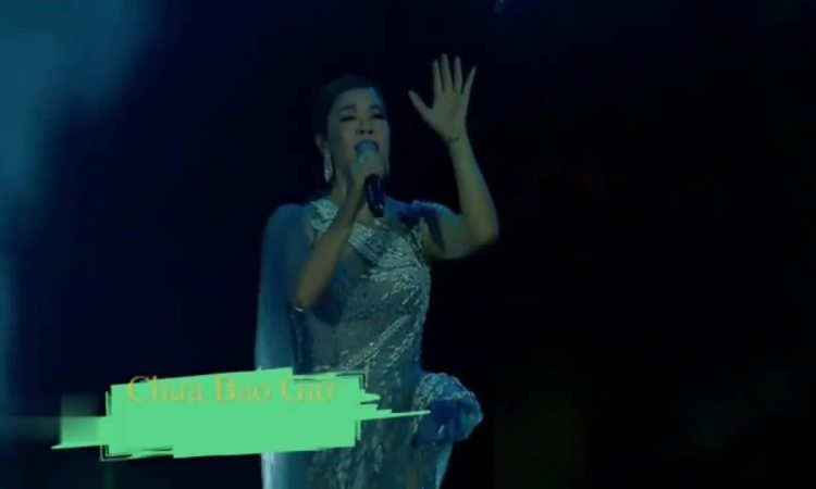 Thu Phương kỷ niệm 25 năm ca hát Nhạc Việt Anh